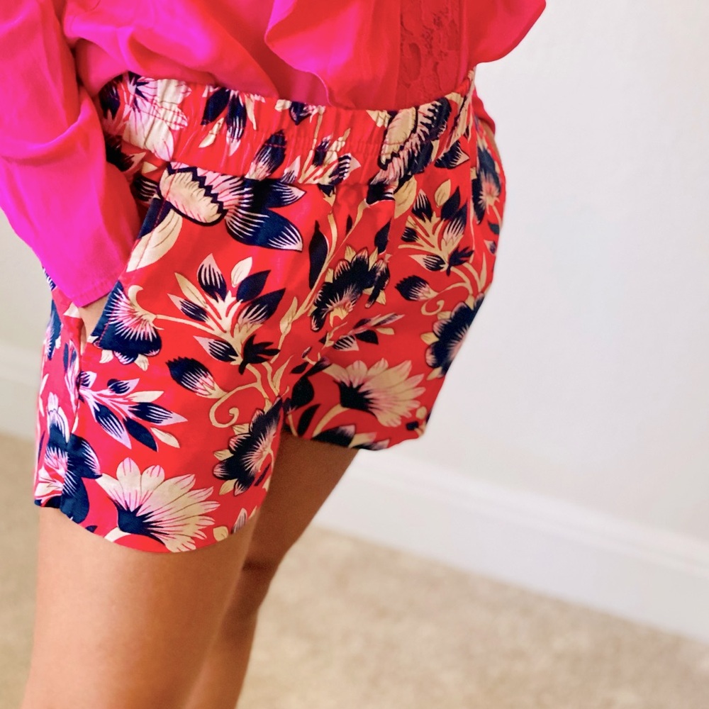 J CREW Shorts Womens Size 2 Hibiscus Floral Hawaiian Print Elastic Pull-On